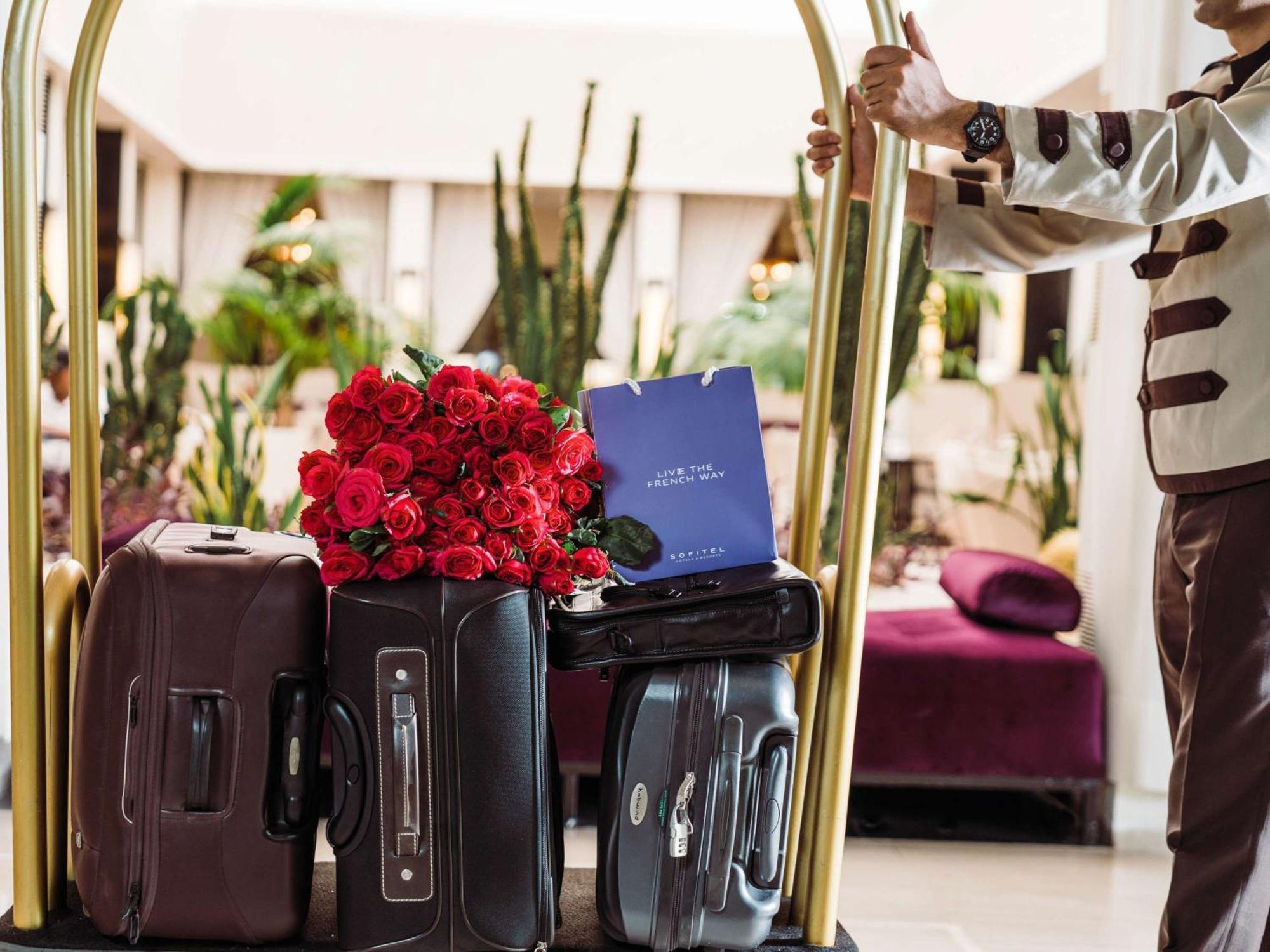 Hotel Sofitel Jardin Des Roses 5*